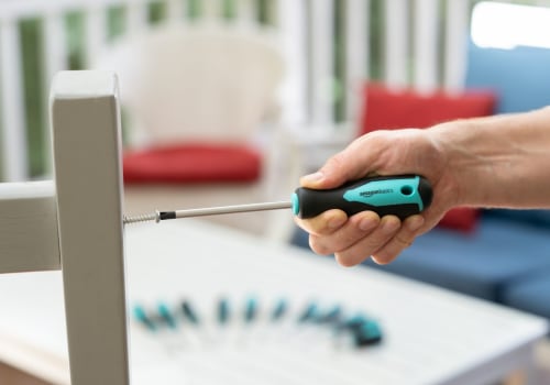 Best Solar Screwdriver Reviews: A Comprehensive Guide